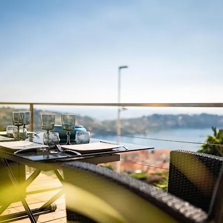 Bas De Piscine Vue Epoustouflante Villefranche-sur-Mer